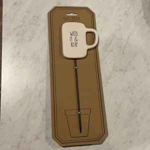 Rae Dunn Planter Stick